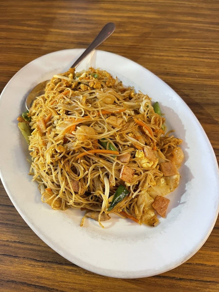 Stir-fried noodles