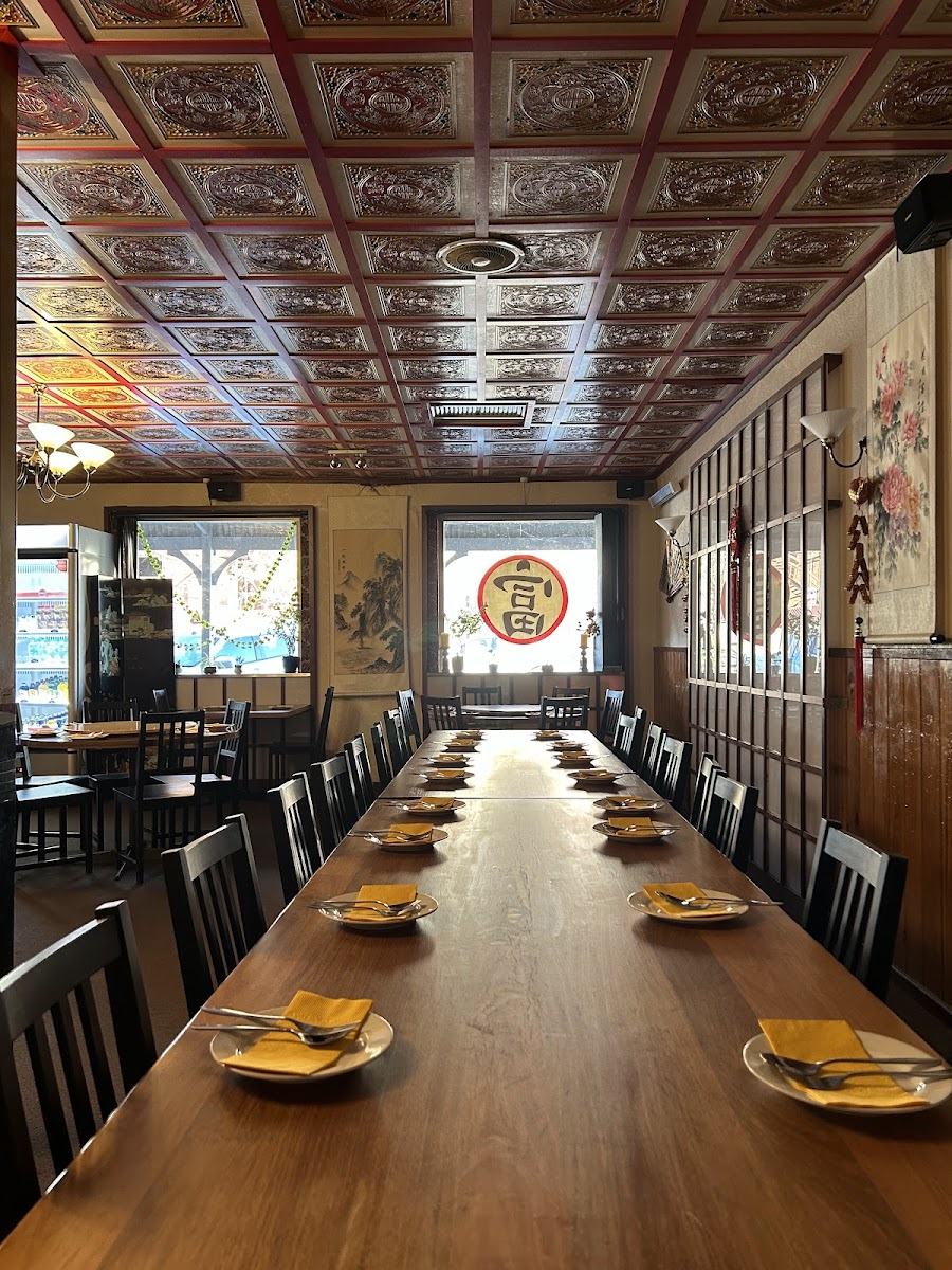 Fu Wah dining room